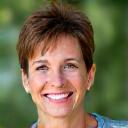 Portrait of Dr. Evelyn Reed, Functional Nutrition Expert